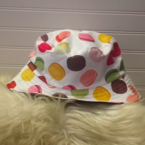 Macaroons Multicolored Reversible Cotton Bucket Hat - Picture 7 of 12